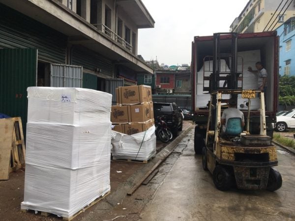 Lô hàng bơm nước thải Beluno và bơm công nghiệp Beluno mới được công ty ĐL nhập về 1 container